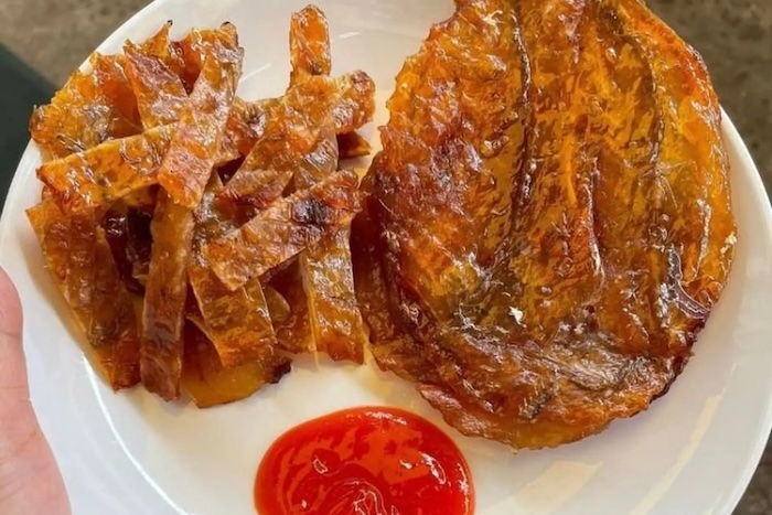 Là một món ăn giàu đạm, thực khách nên ăn cá bò khô theo chế độ phù hợp
